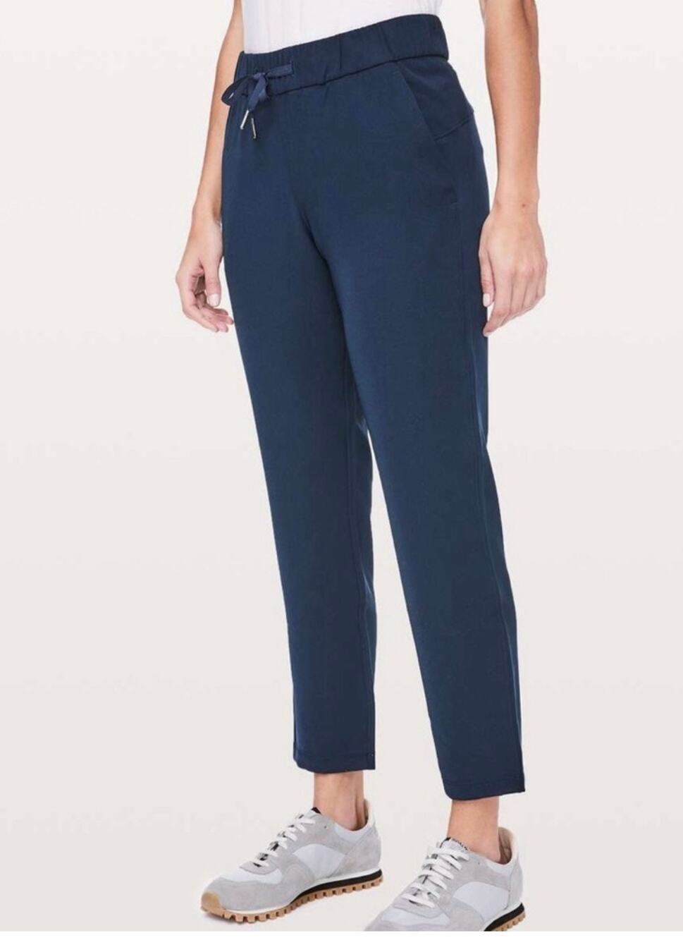 Lululemon Keep Moving Pant 7/8 High-Rise Pull On Elastic Pants Navy Blue Size 2